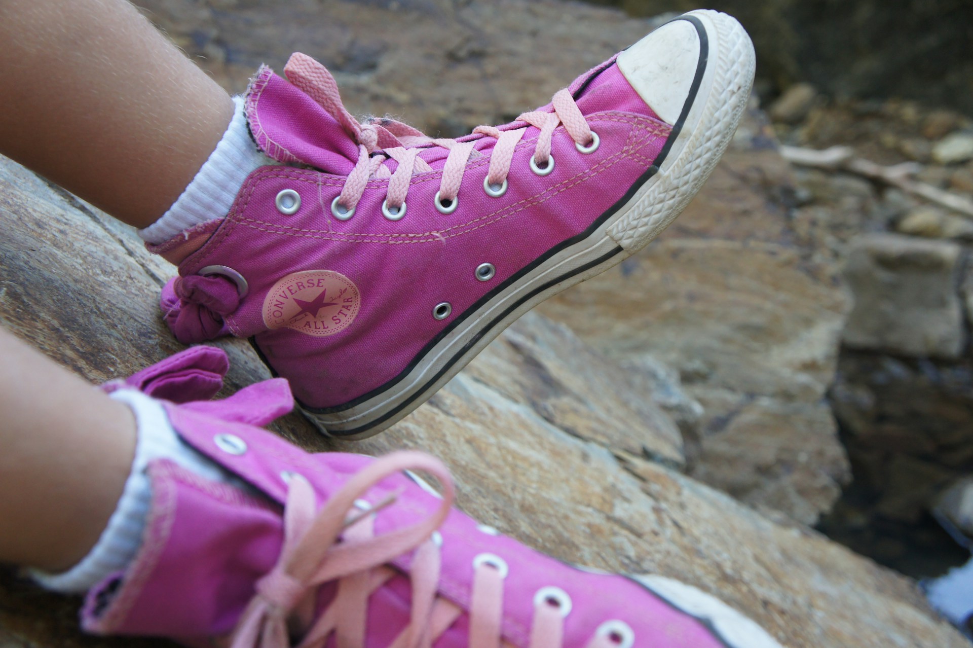 Pink Dunks: a classic shoe in fashion trends