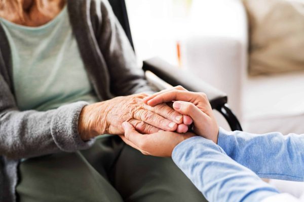 How to Advocate for Better Care in Nursing Homes: Tips for Families